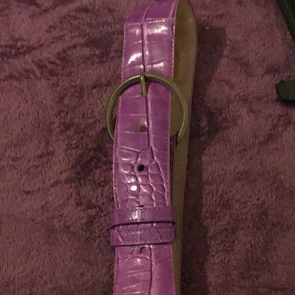 Suzanne Summers Wide Genuine Leather Purple Cured Belt, M/L-45” - Picture 15 of 16